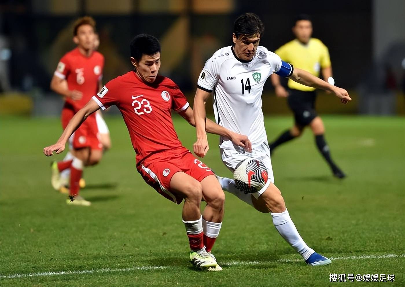 乌兹别克球队防守坚固,淘汰对手 乌兹别克球队防守坚固,淘汰对手