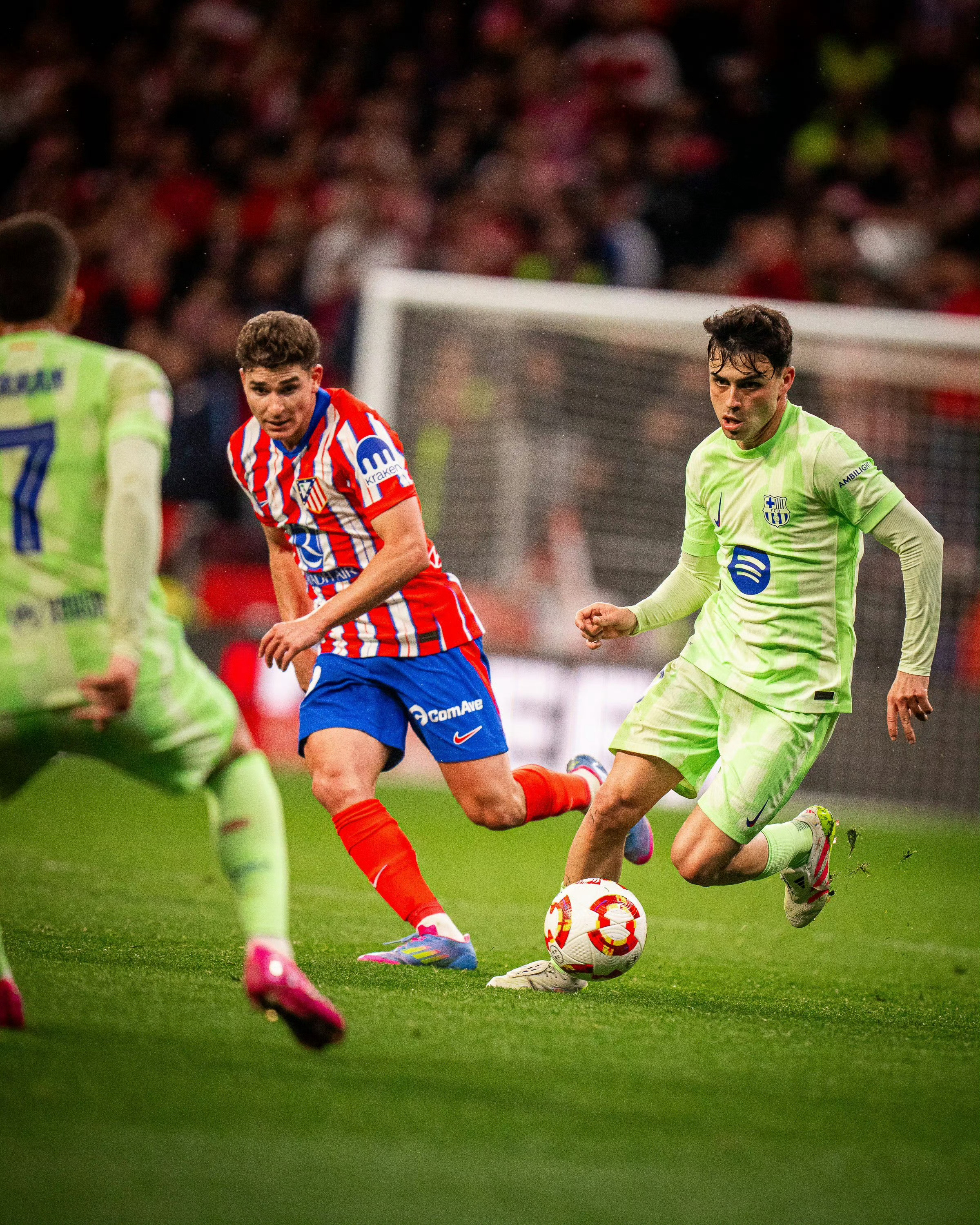 巴塞罗那客场遭遇进球荒,主帅面临压力 巴塞罗那客场遭遇进球荒,主帅面临压力