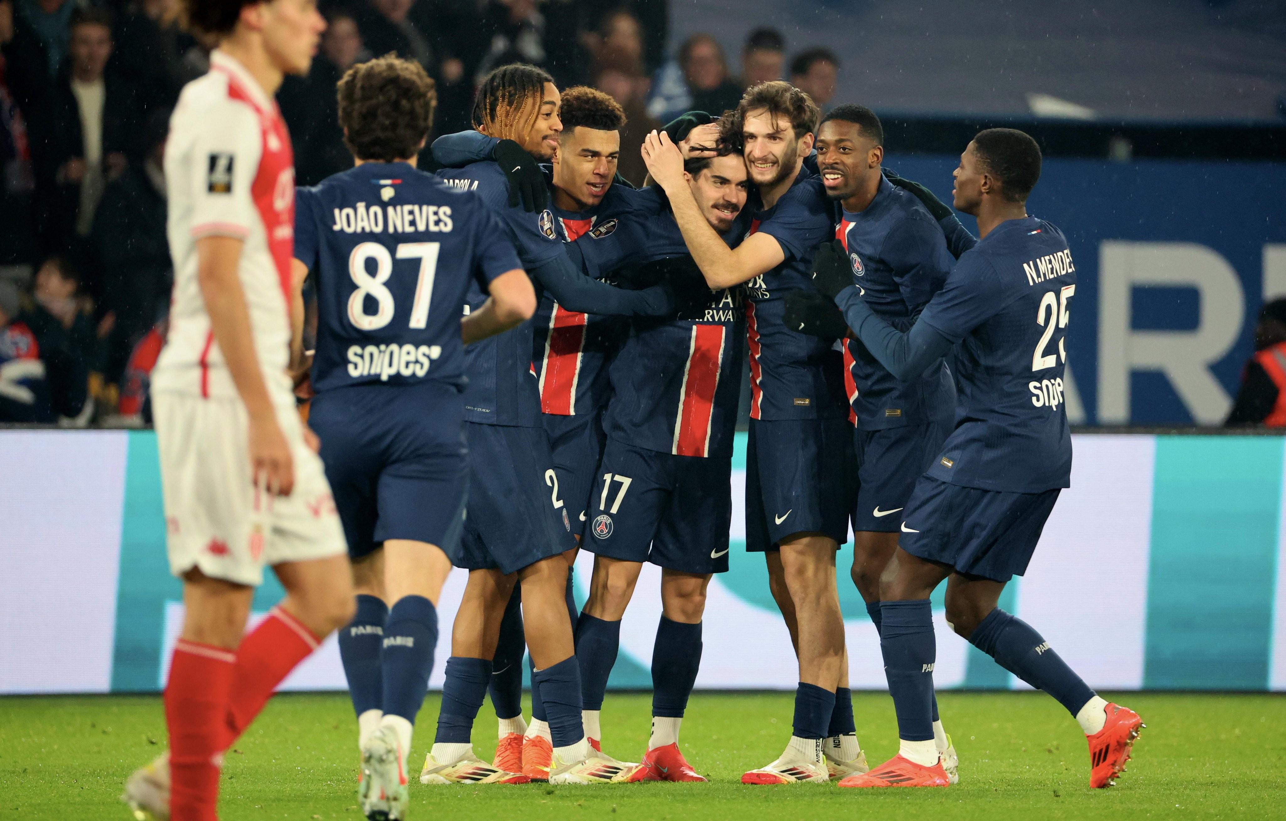 巴黎圣日耳曼客场扫除斯特拉斯堡,保持不败 巴黎圣日耳曼客场扫除斯特拉斯堡,保持不败