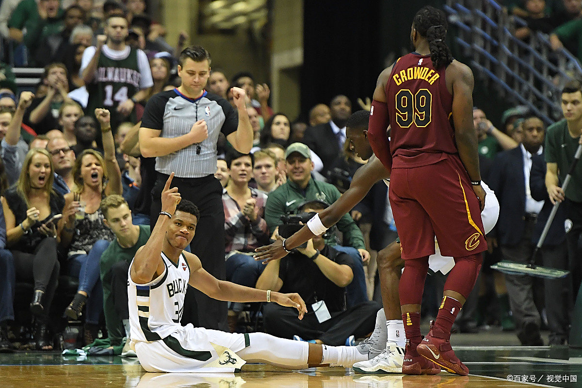 包含雄鹿客场大胜骑士,字母哥领军砍下全队最高27分的词条 包含雄鹿客场大胜骑士,字母哥领军砍下全队最高27分的词条